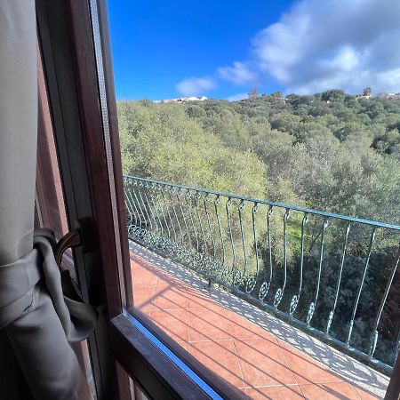 Calypso Home Sea View Badesi Eksteriør bilde